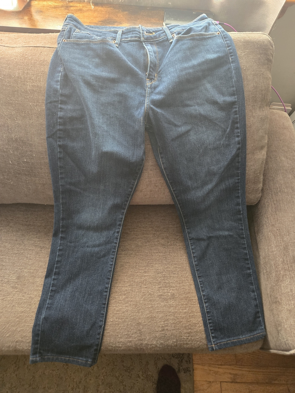 Levi's Women's Indigo Skinny Jeans